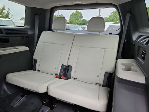 Used 2025 Hyundai Santa Fe SEL AWD/4WD image 10