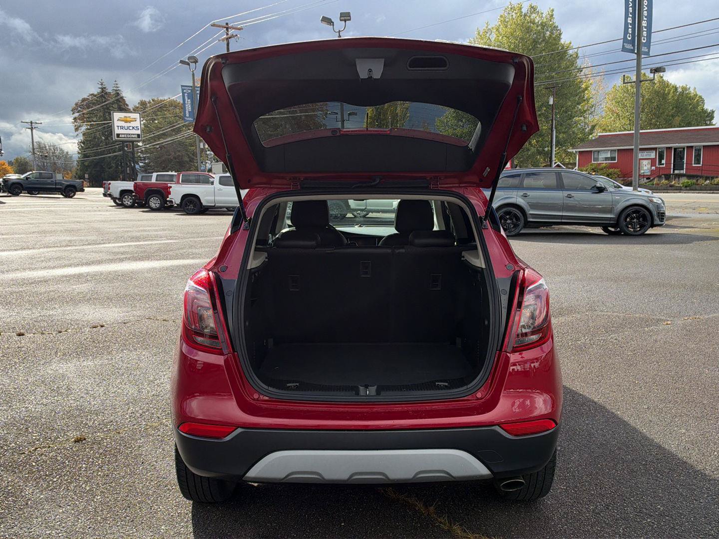 Used 2019 Buick Encore Preferred AWD/4WD image 14