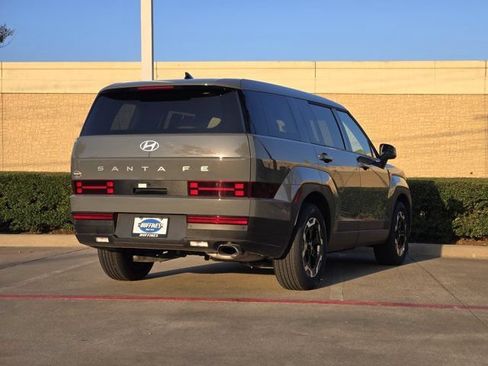 Certified 2025 Hyundai Santa Fe SE FWD image 8
