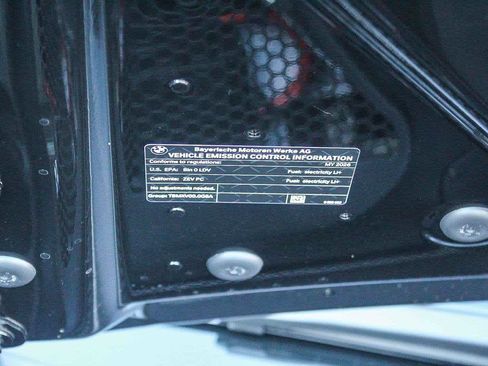 New 2026 BMW i5 eDrive40 w/ M Sport Package RWD image 27