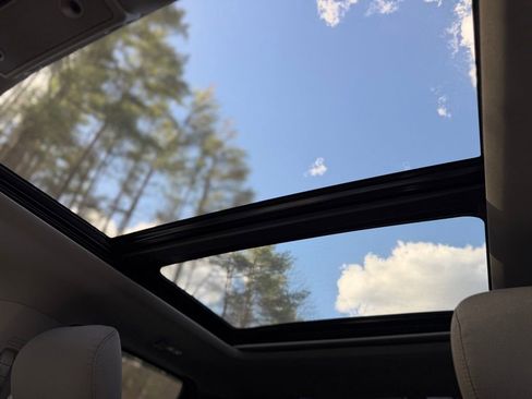 Used 2020 Ford F250 XLT w/ XLT Premium Package AWD/4WD image 24