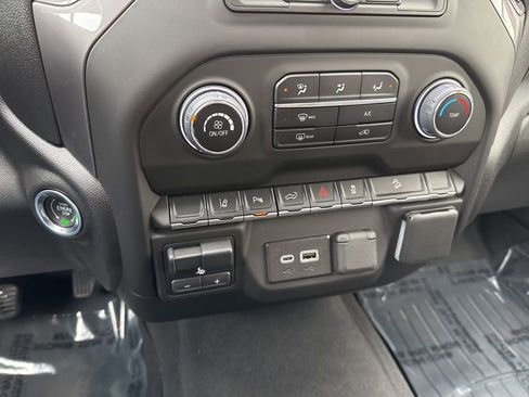 Used 2024 Chevrolet Silverado 2500 Custom w/ Custom Value Package image 21