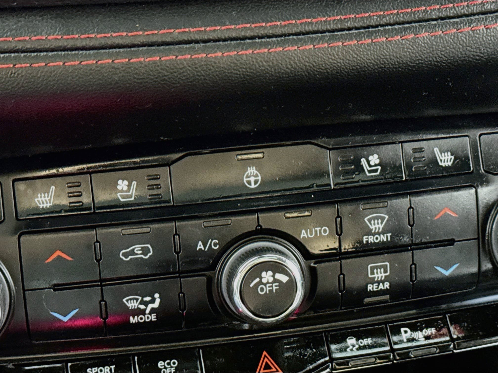 Used 2023 Dodge Durango GT AWD/4WD image 4