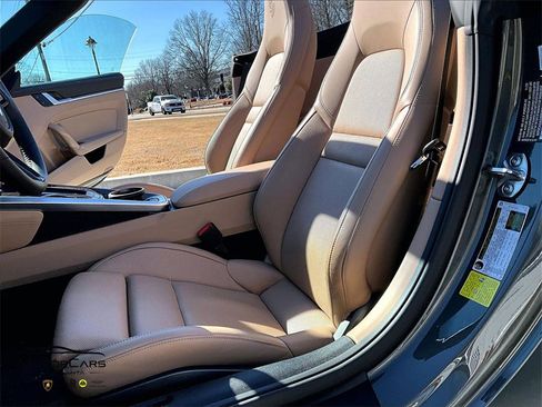 Used 2024 Porsche 911 Carrera image 21
