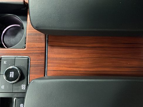 Used 2024 Lincoln Navigator Reserve AWD/4WD image 20