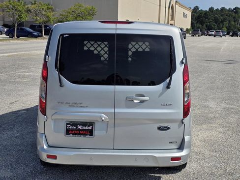 Used 2022 Ford Transit Connect XLT FWD image 4