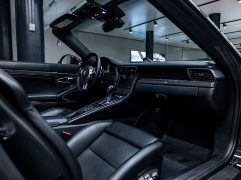 Certified 2015 Porsche 911 Turbo S AWD/4WD image 40