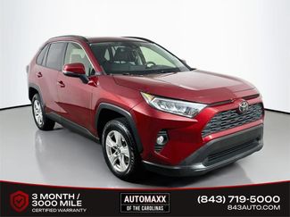 Used 2019 Toyota RAV4 XLE w/ Convenience Package FWD video 1