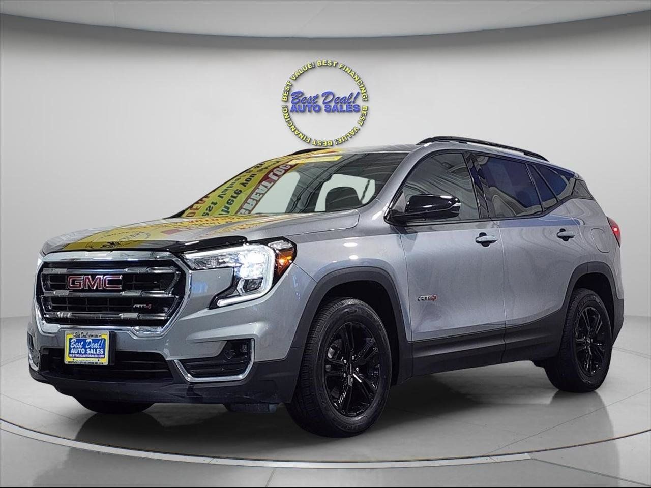 Used 2023 GMC Terrain AT4 AWD/4WD image 1