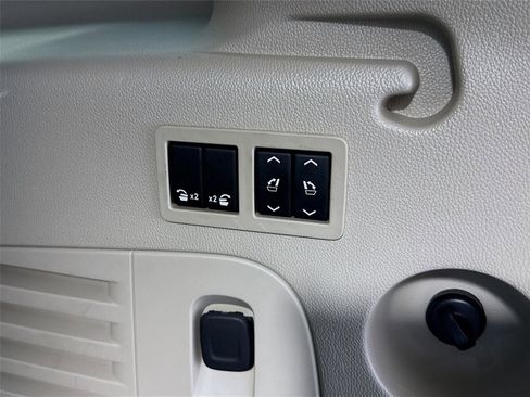 Used 2020 GMC Yukon XL Denali w/ Denali Ultimate Package image 44