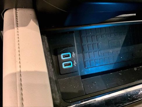 Used 2019 Ford Expedition Max Platinum AWD/4WD image 33