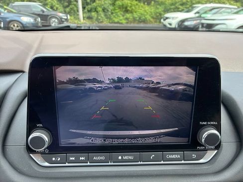 Certified 2023 Nissan Rogue SV w/ SV Premium B Package AWD/4WD image 20