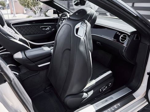 Used 2024 Bentley Continental GT Speed AWD/4WD image 44
