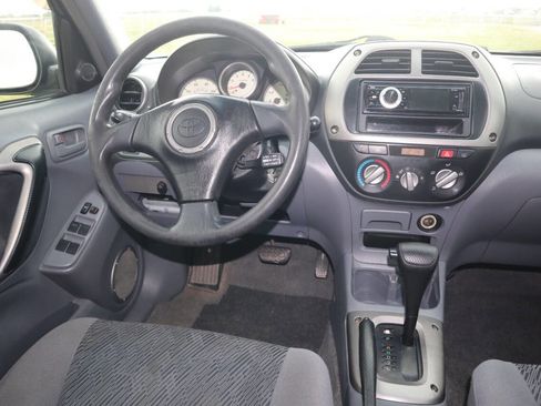 Used 2003 Toyota RAV4 4WD image 26