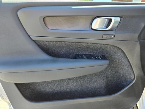 Certified 2023 Volvo C40 P8 Recharge Plus w/ Protection Package Premier AWD/4WD image 19