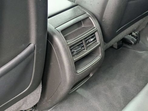 Used 2022 Cadillac XT5 Luxury AWD/4WD image 29