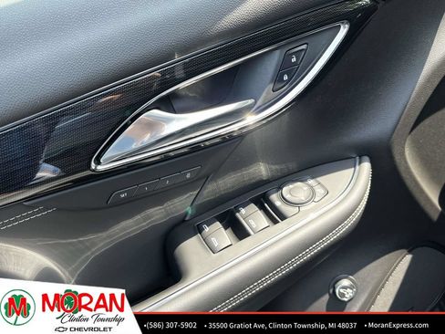 Certified 2023 Buick Envision Essence FWD image 15