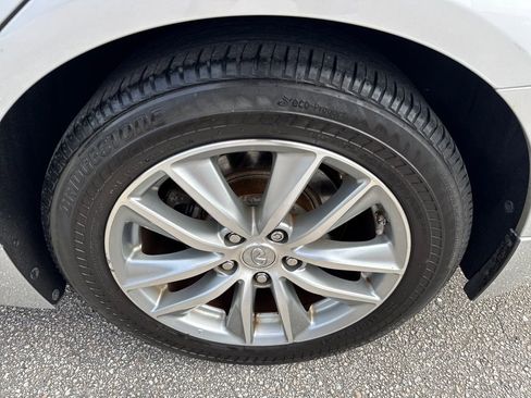 Used 2015 INFINITI Q50 Base w/ Moonroof Package image 12