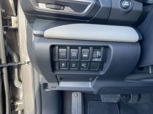 Used 2023 Subaru Forester Limited image 20