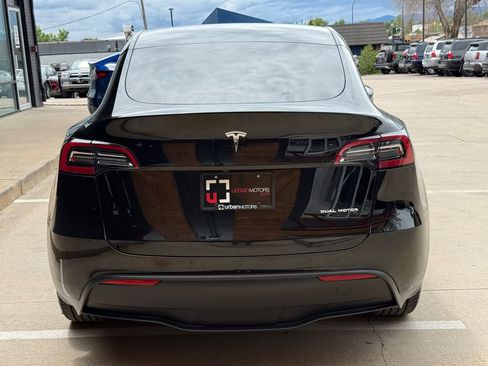 Used 2023 Tesla Model Y Long Range AWD/4WD image 14