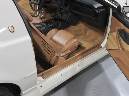 Used 1989 Pontiac Firebird Trans Am image 51