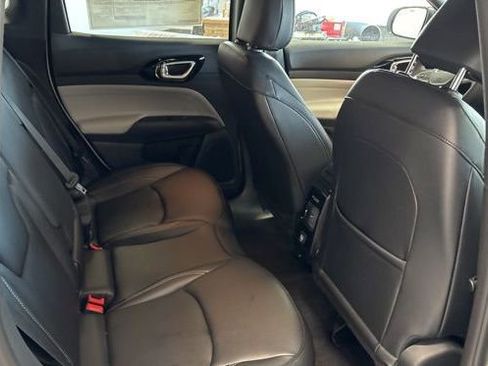 New 2026 Jeep Compass Limited image 25