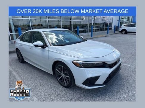 Used 2023 Honda Civic Touring image 1