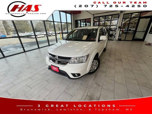 Used 2019 Dodge Journey SE w/ Premium Group FWD image 1