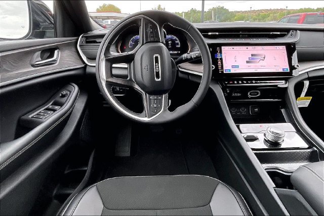 New 2026 Jeep Grand Cherokee 4WD image 16