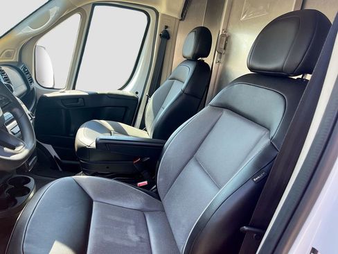 Used 2022 RAM ProMaster 2500 w/ Interior LED Lighting Group image 20