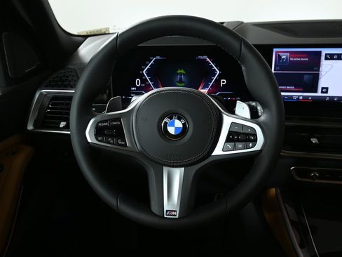 New 2026 BMW X5 xDrive40i w/ M Sport Package image 18