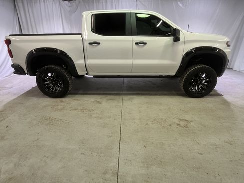 Used 2020 Chevrolet Silverado 1500 LT Trail Boss w/ Convenience Package image 12