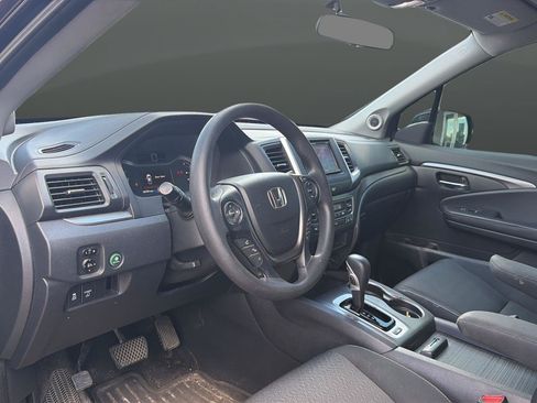 Used 2017 Honda Ridgeline Sport image 8