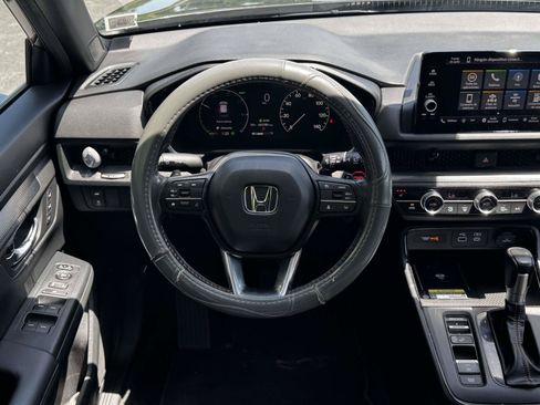 Used 2025 Honda CR-V Sport-L image 15