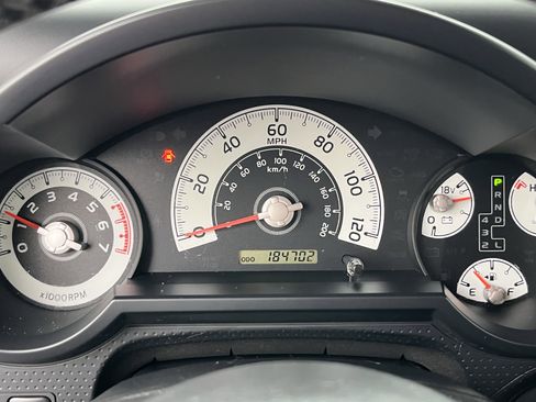 Used 2007 Toyota FJ Cruiser 4WD image 16