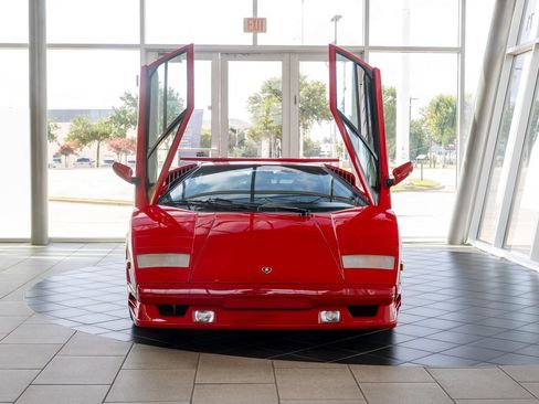 Used 1989 Lamborghini Countach Coupe RWD image 28