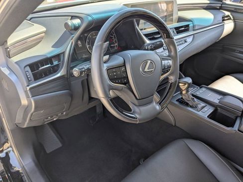 Used 2019 Lexus ES 350 ES 350 w/ Premium Package image 10