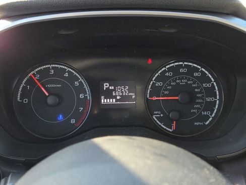 Used 2017 Subaru Impreza 2.0i Premium image 32