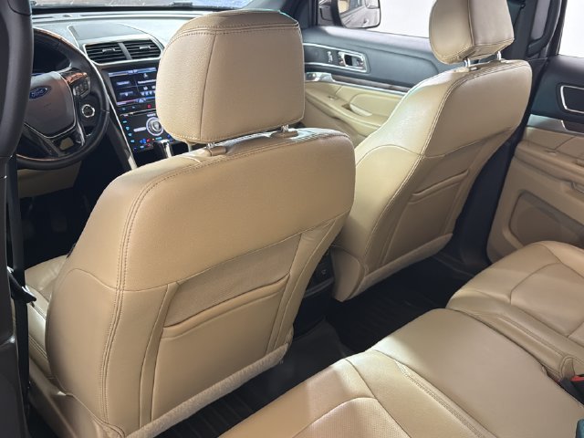 Used 2016 Ford Explorer Limited FWD image 17