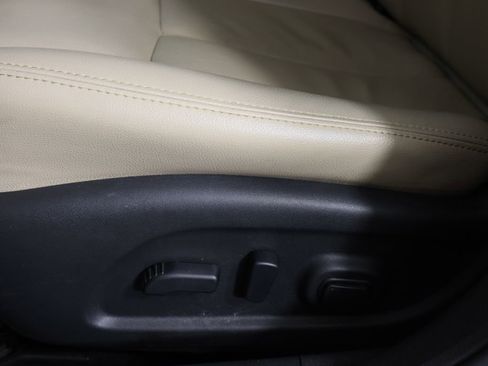 Used 2017 Nissan Altima 2.5 SL w/ Technology Package image 25