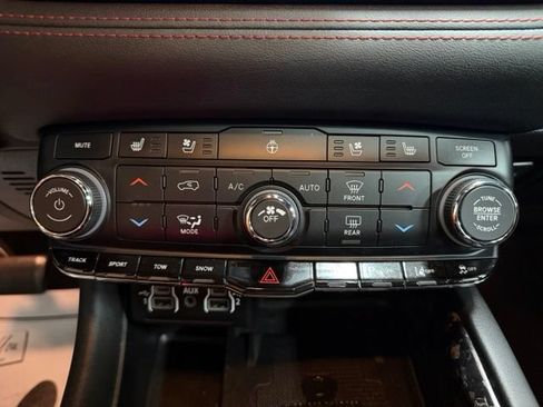 Used 2023 Dodge Durango R/T AWD/4WD image 47
