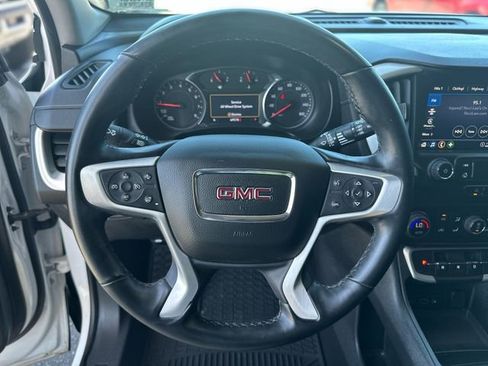 Used 2023 GMC Terrain SLT w/ Elevation Edition AWD/4WD image 15