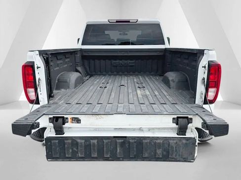 Used 2022 GMC Sierra 2500 SLE w/ SLE Convenience Package AWD/4WD image 24