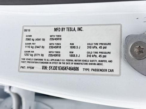Used 2019 Tesla Model 3 Standard Range Plus RWD image 37