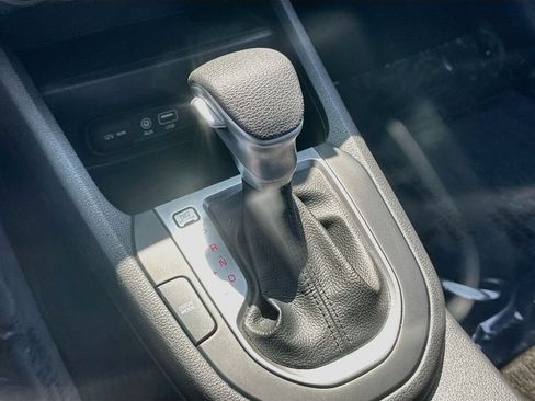 Used 2020 Kia Forte Sedan FWD image 16