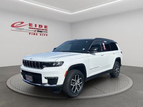 Used 2024 Jeep Grand Cherokee L Limited w/ Trailer Tow Package AWD/4WD image 1