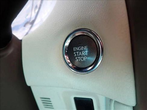 Used 2015 Lexus GX 460 image 26