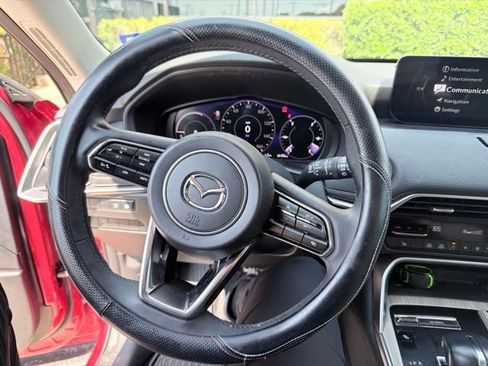 Used 2024 MAZDA CX-90 Plug-In Hybrid w/ Preferred AWD/4WD image 5