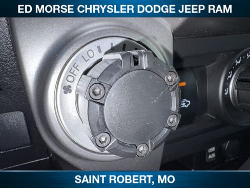 Used 2019 Toyota 4Runner SR5 Premium AWD/4WD image 21