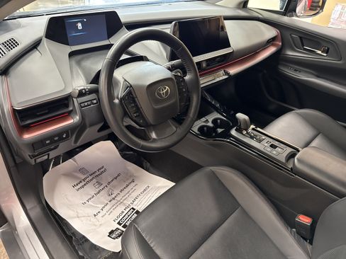 Used 2023 Toyota Prius Prime FWD image 25